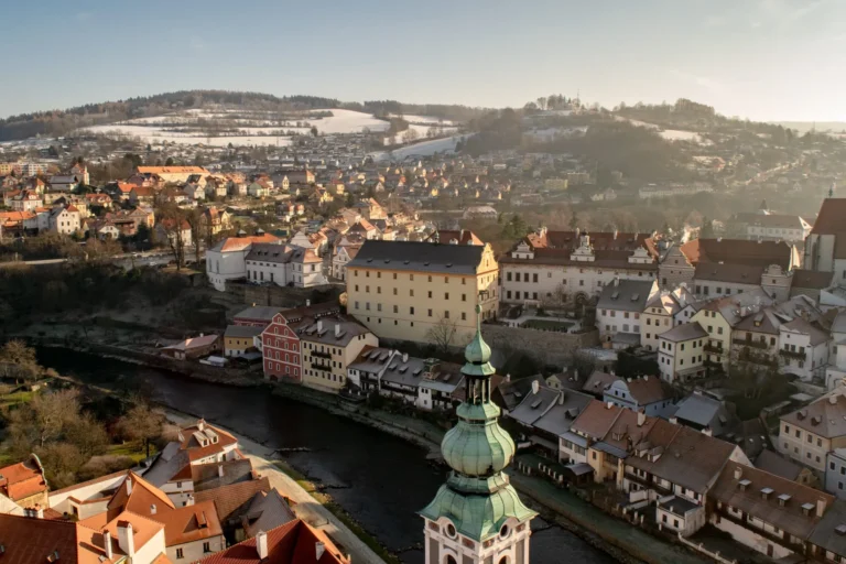 view of cesky krumlov from above after traveling Vienna to Cesky Krumlov by Train